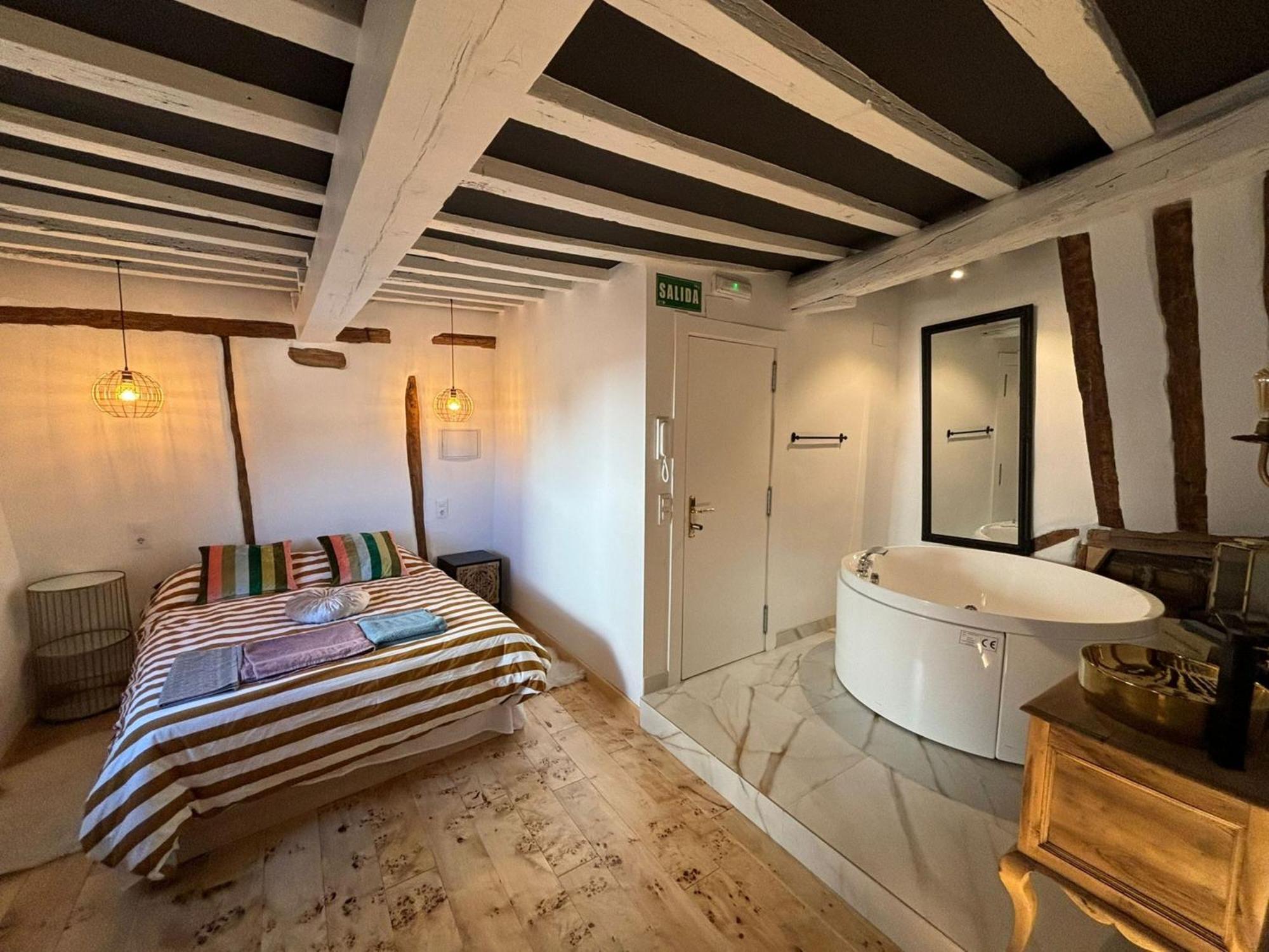 Secreto Suites By Gloove Cuenca (Castilla-La Mancha) Exterior foto